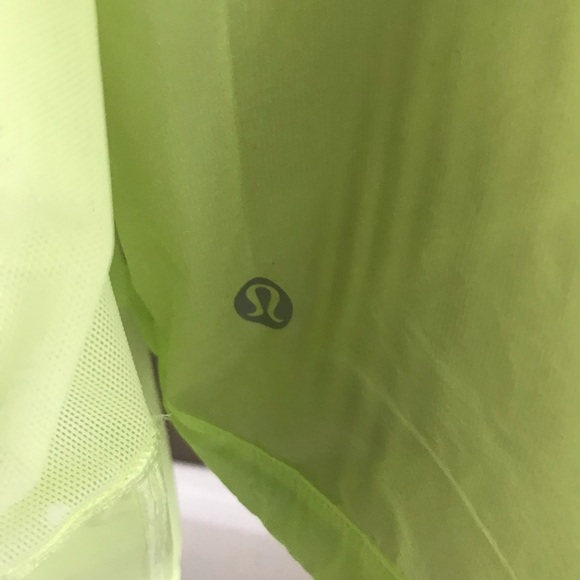 Lululemon With The Breeze jacket size 8 - Picture 5 of 10